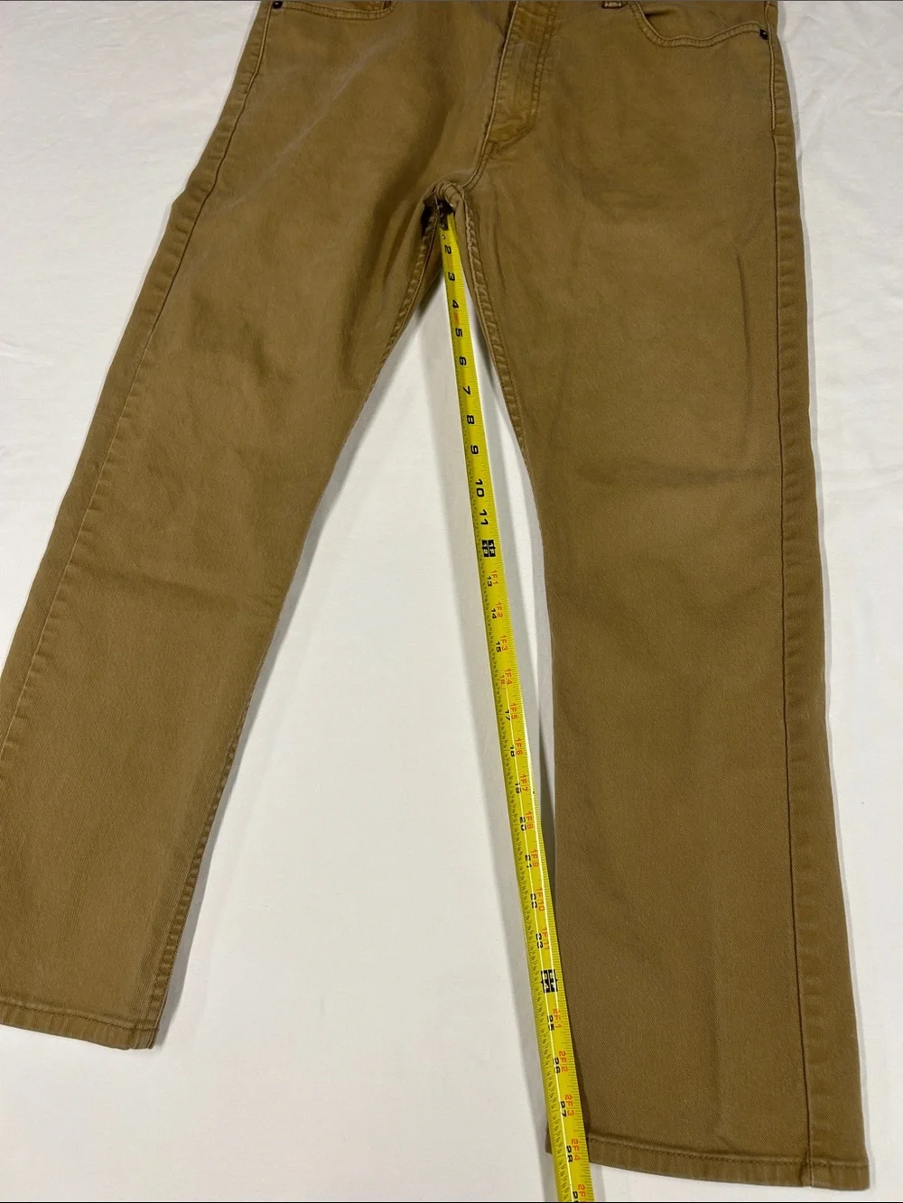 Levi's Slim Straight Jeans in Khaki Brown